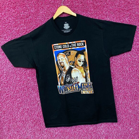 WWE Stone Cold Steven Austen vs Dwayne The Rock Johnson T-Shirt XL - Picture 3 of 4